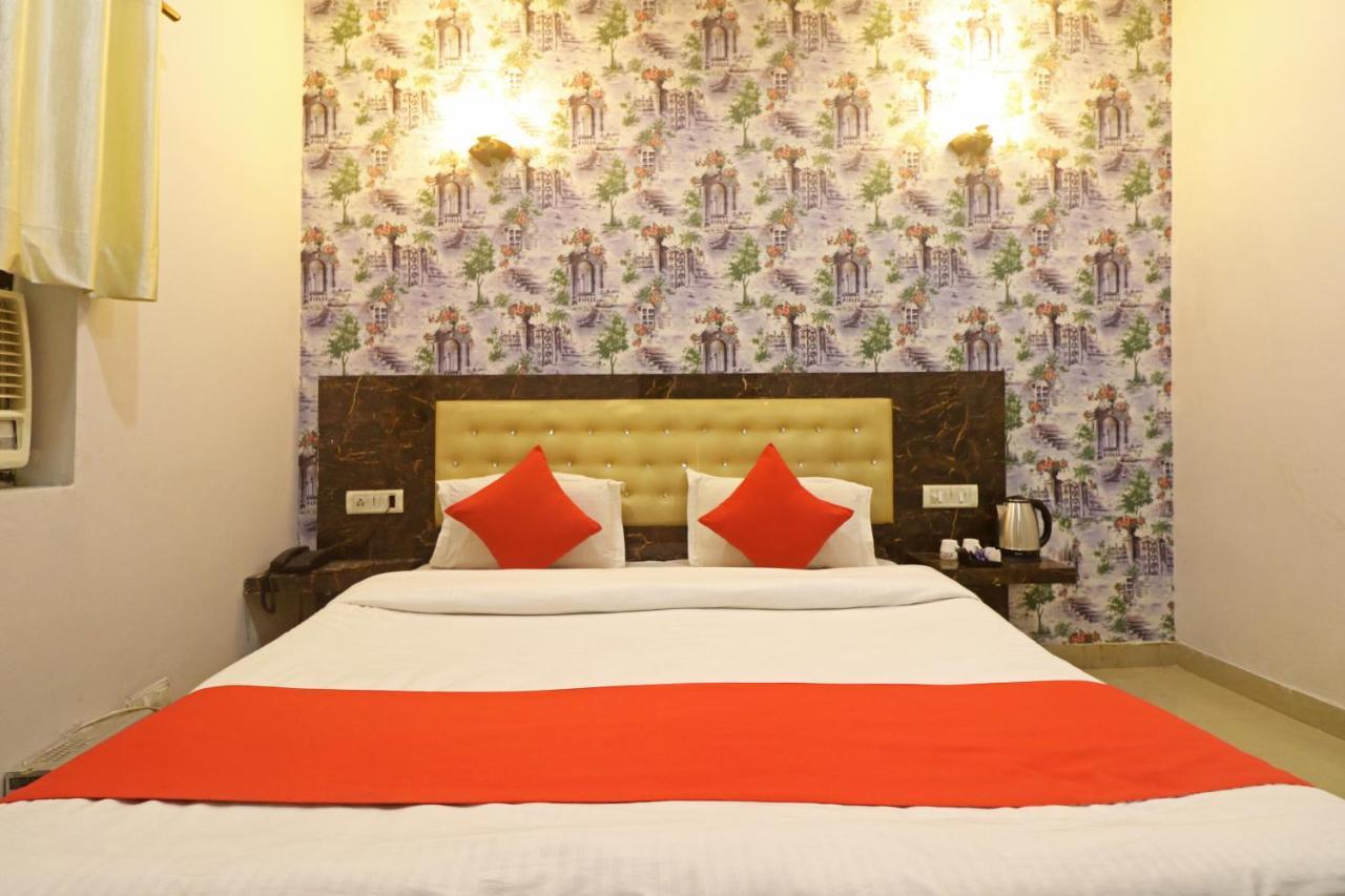 Airport Samara Inn New Delhi Ngoại thất bức ảnh